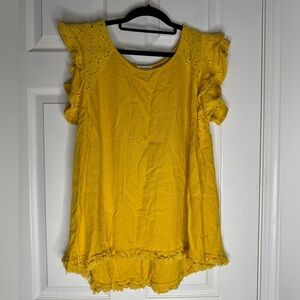 UMGEE Golden Yellow Linen Cotton Eyelet Raw Hem Blouse Size Medium Boho‎ Hippie